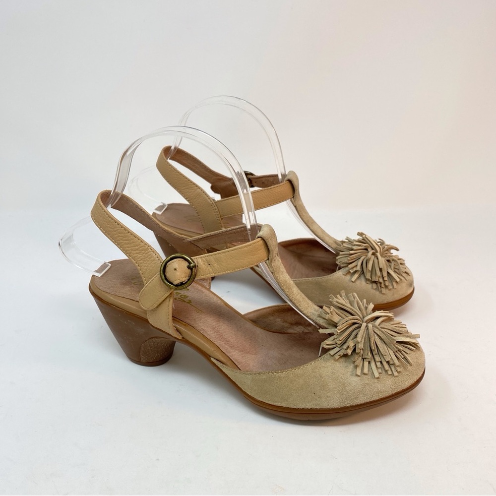 Miz Mooz Beige Leather Monette T Strap Pumps High Heel Shoes Size 8 Womens Pom - Picture 2 of 14